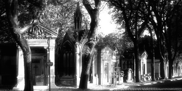 le pere lachaise cemetery  paris  zani 9.